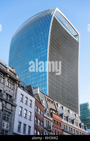 20 Fenchurch Street kommerzielle Wolkenkratzer von Rafael Viñoly, nicknamed Walkie-talkie-Gebäude. Stadt von London, Großbritannien Stockfoto