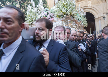 Jedes Jahr im September in Málaga der Tag der Virgen de la Victoria gefeiert wird. Der 8. September, wenn die Prozession stattfindet. Stockfoto