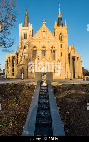 Der St. Mary Cathedral, Perth bei Nacht. offiziell die Kathedrale der Unbefleckten Empfängnis der seligen Jungfrau Maria, ist die Kathedrale Kirche des Stockfoto