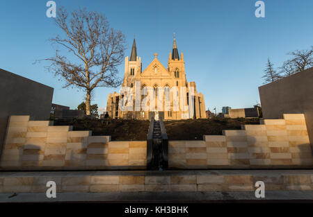 Der St. Mary Cathedral, Perth bei Nacht. offiziell die Kathedrale der Unbefleckten Empfängnis der seligen Jungfrau Maria, ist die Kathedrale Kirche des Stockfoto