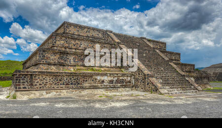 Pyramiden von Teotihuacan, Mexiko, einmal verehrt von den Azteken. Stockfoto