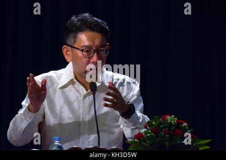 Der japanische Produzent Takashi Hirano spricht auf dem Film Making Workshop, der im Rahmen des Japanese Film Festival 2017 in Phnom Penh, Kambodscha, organisiert wird. Stockfoto