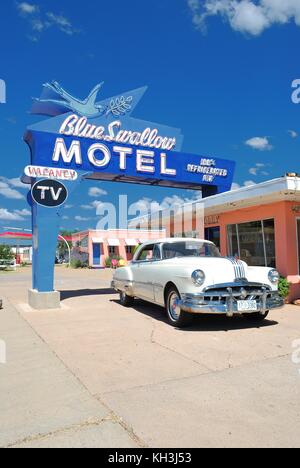 Santa Fe, New Mexico - Juli 21: Blue Motel an der historischen Route 66 Schlucken am 21. Juli 2017 in Santa Fe, New Mexico. Stockfoto