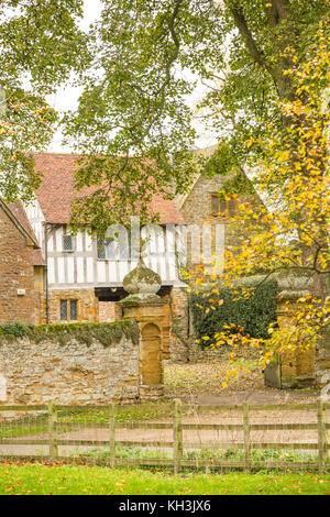 Das torhaus an Ashby Manor House, wo das Schießpulver Plotter met der Explosion im Parlament im Jahre 1605 zu planen Stockfoto