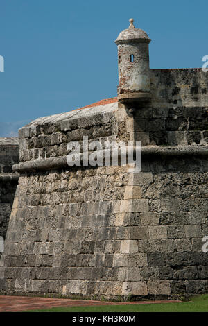 Südamerika, Kolumbien, Cartagena. Historische Stadtzentrum, die Stadtmauer, die die Altstadt umgibt. Wand detail. Stockfoto