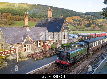 Die Llangollen Railway (Walisisch: Rheilffordd Carrog Llangollen) am Bahnhof, Carrog, Denbighshire, North Wales, UK Stockfoto