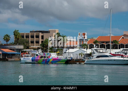 Karibik, Leeward-inseln, Aruba (Teil der ABC-Inseln), Oranjestad. Cruise Ship Port. Stockfoto