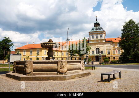 Barock-klassizistischen neuen Chateau horovice in Böhmen, tschechische Republik, Europa Stockfoto