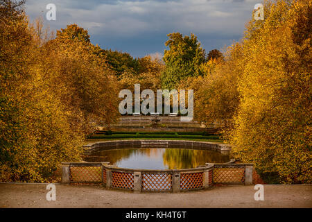 Parklandschaft Ballenstedt Harz im Herbst Stockfoto