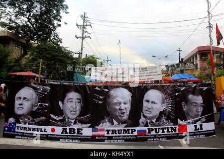 Manila, Philippinen. 13 Nov, 2017. militante Gruppe, Bajan metro manila verbrannten Porträts der Schleifring 5, Leiter der USA, China, Russland, Japan und Australien, die Duldung dieser Länder um die Armut, Hunger und Obdachlosigkeit im Land durch ihre wirtschaftliche Umbrüche des Neoliberalismus und Globalisierung zu Knall während der Protestaktion in Manila City auf sep. 13, 2017 gegen uns Pres. Sie auch gegen gegen uns Pres.Trump besuchen und Aufruf an die US-Intervention Credit: Gregorio b. Dantes jr./Pacific Press/alamy Leben Nachrichten Ende Stockfoto