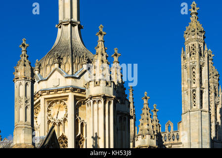 Clock Tower als Teil des Kings College Main Torhaus auf Könige Parade. Cambridge, Cambridgeshire, England, UK. Stockfoto