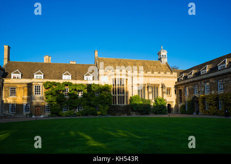 Erste Gericht Gebäude rasen Christi College der Universität Cambridge England Großbritannien Stockfoto