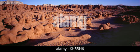 USA. Utah. Goblin Valley State Park. Pilzförmige Hoodoos-Felsformationen. Stockfoto