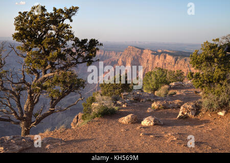 Den Grand Canyon gesehen von der Felge in der Nähe der Wüste Ansicht Besucherzentrum Stockfoto