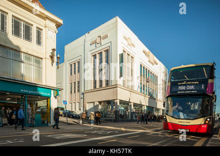 Double Decker Bus in Brighton City Centre, East Sussex, England. Stockfoto