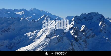 Sicht auf den Mont Blanc. klaren Wintertag in den Schweizer Alpen. Stockfoto