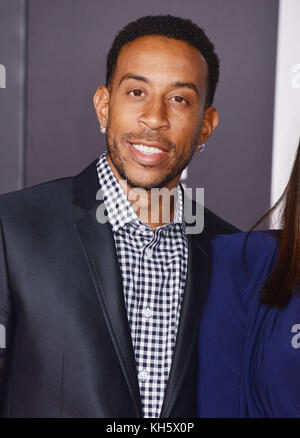 Los Angeles, USA. November 2017. Chris Ludacris nimmt an der Premiere von Warner Bros. Pictures' 'Justice League' im Dolby Theater am 13. November 2017 in Hollywood, Kalifornien Teil. Quelle: Tsuni/USA/Alamy Live News Stockfoto