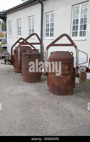 HÄLLEFORSNÄS gab die Eisenindustrie in Södermanland auf, nach 350 Jahren wurde das Werk stillgelegt. Stockfoto