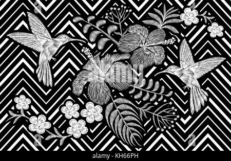 Kolibri um Hibiskus Blumen plumeria Frangipani exotischen tropischen Sommer blühen. Stickerei Mode patch Dekoration Textildruck black white stripe geometrischen Hintergrund Vorlage Stock Vektor