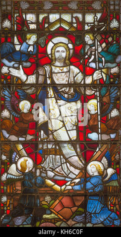 London, Großbritannien - 20 September, 2017: die Auferstehung auf die Glasfenster in der Kirche St. Pancras ab 19 Cent. Stockfoto