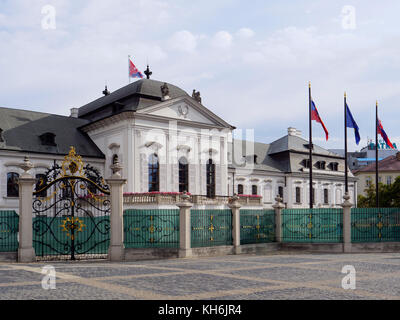 Grassalkovich Palast in Hodzovo nam., Bratislava, Bratislavsky kraj, Slowakei, Europa Stockfoto