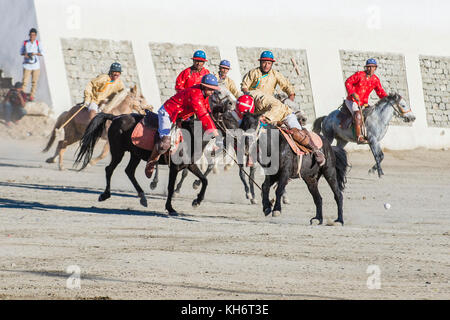 Polo viel während des Ladakh Festivals in Leh, Indien Stockfoto