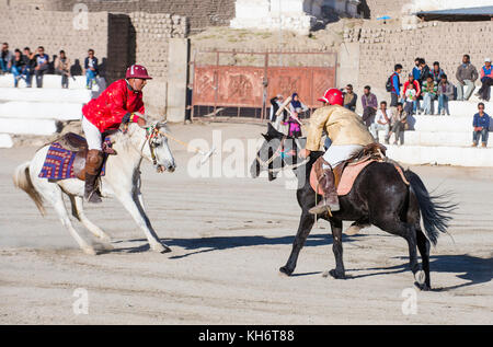 Polo viel während des Ladakh Festivals in Leh, Indien Stockfoto