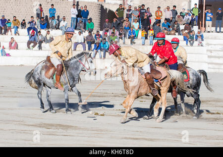 Polo viel während des Ladakh Festivals in Leh, Indien Stockfoto