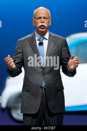 Frankfurt, Deutschland. September 2013. Frankfurt, Deutschland - 13. September 2013: IAA Frankfurt Motor Show mit Daimler CEO Prof. Dr. Dieter Zetsche, Mercedes Benz | Nutzung weltweit Credit: dpa/Alamy Live News Stockfoto