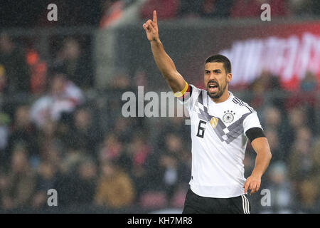 Köln, Deutschland. November 2017. Der deutsche Sami Khedira beim internationalen Fußballspiel zwischen Deutschland und Frankreich in Köln, Deutschland, 14. November 2017. Quelle: Marius Becker/dpa/Alamy Live News Stockfoto