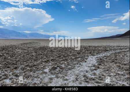 Salinen in der Nähe von badwater Stockfoto