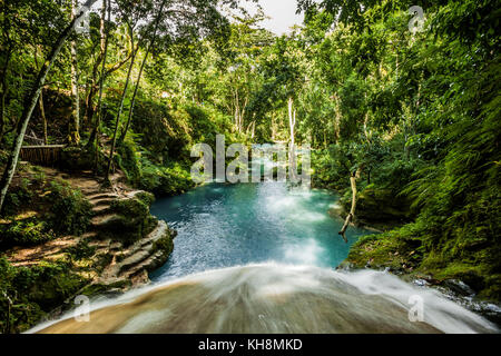 Jamaika tropischen Gewässern grünes Paradies Stockfoto