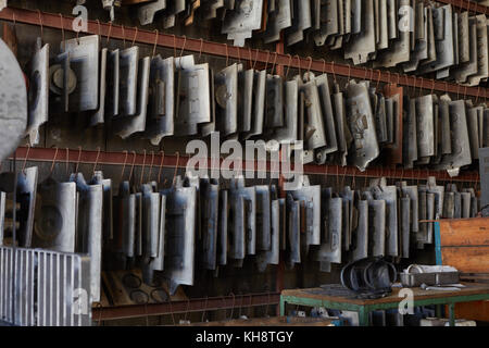 Materialkomponenten in der Gießerei in der Metallurgiefabrik Stockfoto
