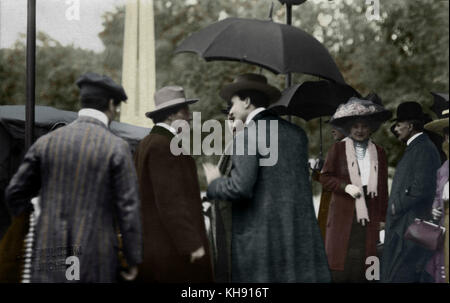 Gustav Mahler und Bruno Walter in München, 1910. Möglicherweise zum Zeitpunkt der 8. Sinfonie Premiere. Gustav Mahler: 1860-1911, österreichischer Komponist und Dirigent. B.W.: 15. September 1876 bis 17. Februar 1962, deutscher Dirigent und Komponist. Stockfoto