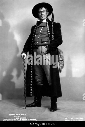 Die verkaufte Braut von Bedrich Smetana. Mit Piero Biasini als Krusina in La Scala Produktion, während 1934 - 35. Mailand, Italien. (Tschechisch: "Prodaná nevesta"). BS: böhmische Komponist, 2. März 1824 bis 12. Mai 1884. Stockfoto