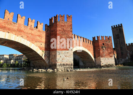 Verona, Ponte di Castel Vecchio Brücke (Scaliger Brücke) Stockfoto