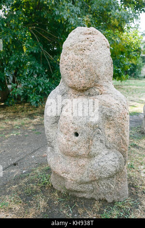 Skythische anthropomorphen Steinskulpturen in Berdyansk, Ukraine Stockfoto