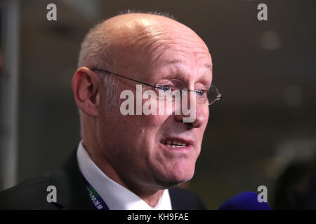 Präsident des französischen Rugby-Verbandes Bernard Laporte während der Ankündigung der Rugby-Weltmeisterschaft 2023 im Royal Garden Hotel, Kensington. Stockfoto