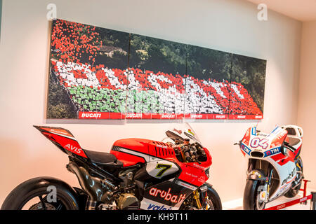 Berühmte Motorräder und Ducati Geschichte auf der factory Ducati Museum, Via Antonio Cavalieri Ducati, 3, 40056, Bologna Borgo Panigale BO, Italien Stockfoto