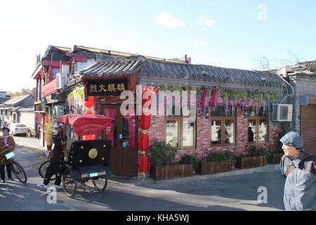 Traditionelle chinesische Geschäfte im Hutong Nachbarschaft Stockfoto