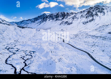 Passstraße, Flüelapass im Winter, Luftaufnahme, Kanton Graubünden, Schweiz Stockfoto