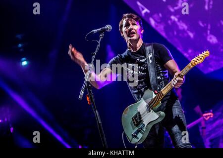 Mailand, Italien. 14 Nov, 2017. englische Singer stumpf führt live auf der Mediolanum Forum in Mailand, Italien, 14. November 2017 credit James: mairo cinquetti/Pacific Press/alamy leben Nachrichten Stockfoto