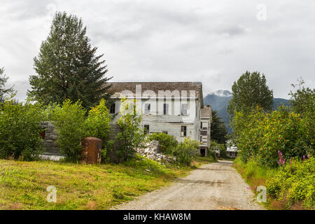 Haines, Alaska, USA - 29. Juli 2017: Rückansicht des historischen Fort Seward Kaserne durch die usa Armee verwendet, Haines. Stockfoto