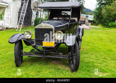 Haines, Alaska, USA - 29. Juli 2017: Ein vintage Ford Auto Modell 1927 in Fort Seward, Haines, Alaska. Stockfoto