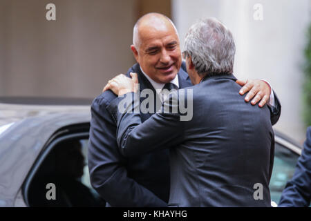 Italien. 14 Nov, 2017. italienische Ministerpräsident Paolo Gentiloni trifft sich mit dem bulgarischen Ministerpräsidenten Bojko Borissow. Credit: cosimo martemucci/Pacific Press/alamy leben Nachrichten Stockfoto