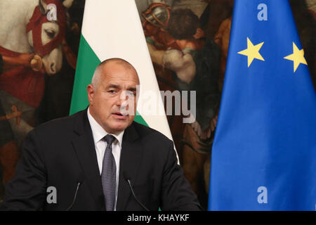 Italien. 14 Nov, 2017. italienische Ministerpräsident Paolo Gentiloni trifft sich mit dem bulgarischen Ministerpräsidenten Bojko Borissow. Credit: cosimo martemucci/Pacific Press/alamy leben Nachrichten Stockfoto