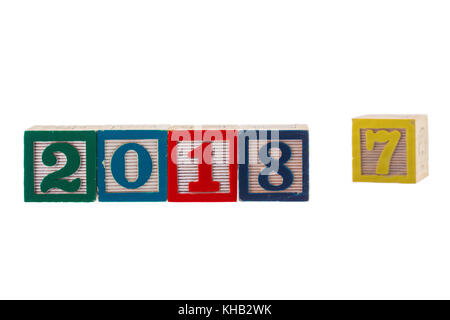 Neues Jahr 2018 auf Holzklötze auf weißem Hintergrund geschrieben. Stockfoto