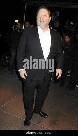 NEW YORK, NY - MÄRZ 14: Harvey Weinstein nimmt am 14. März 2013 an der 25. Geburtstags-Party des New Yorker Observers im Four Seasons Restaurant in New York City Teil.Personen: Harvey Weinstein Transmission Ref: MNC1 Stockfoto