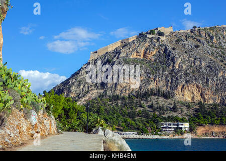 Strandpromenade, Fußweg, Nafpio, Peleponnese, Griechenland Stockfoto