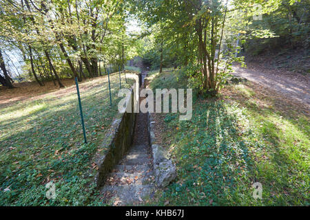 Bleibt der Linea Cadorna (Cadorna), Belvederala la Crocetta, Croce, über Menaggio, Comer See, Lago di Como, Provinz von Lecco Lombardei, Ital Stockfoto